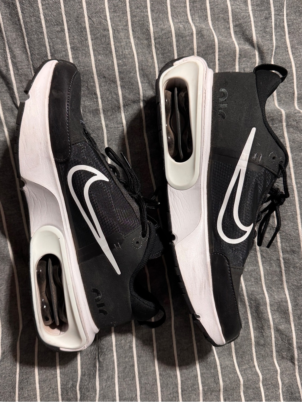 Nike Air Max size 10